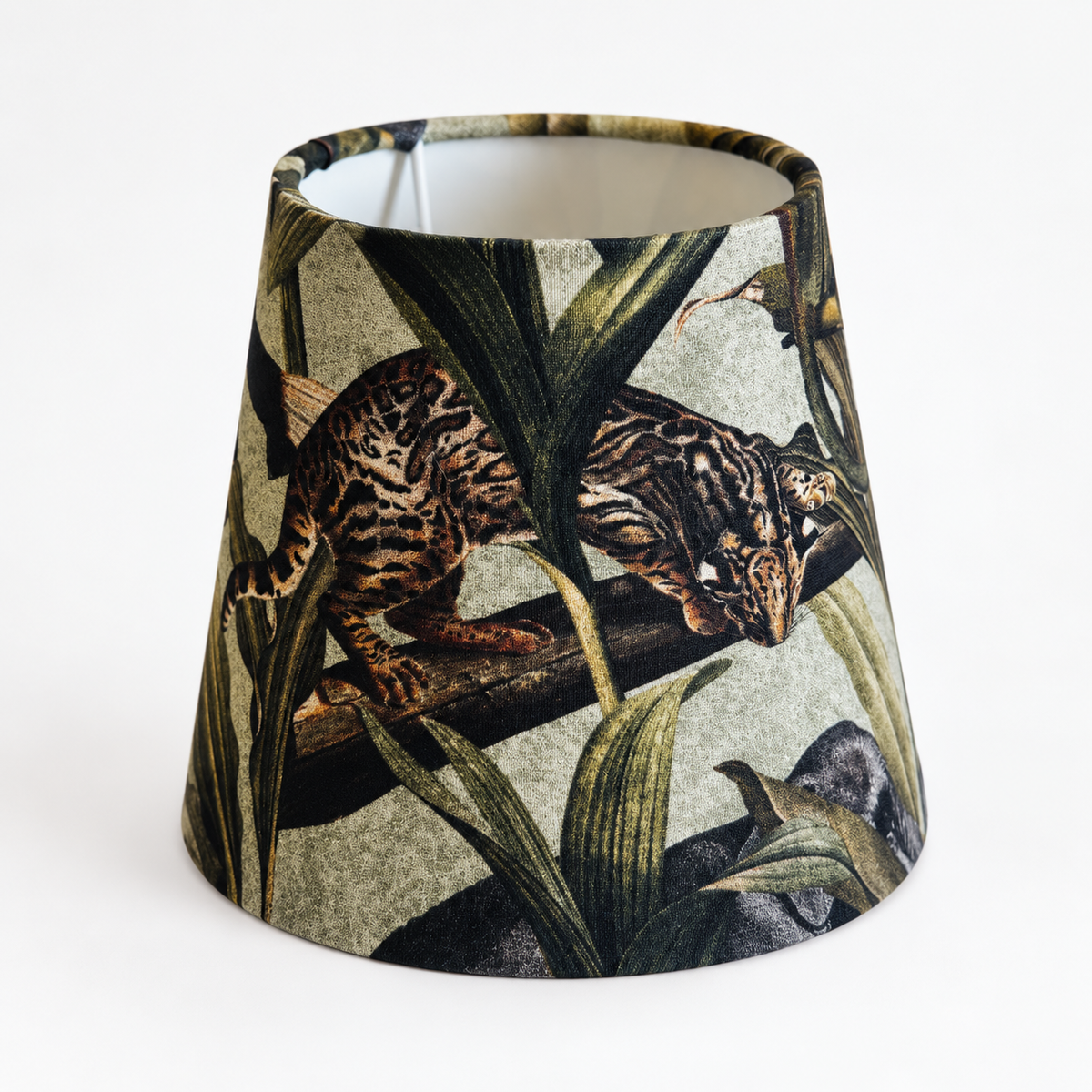 Small lampshade – Wildcat in Foliage – isolated product view