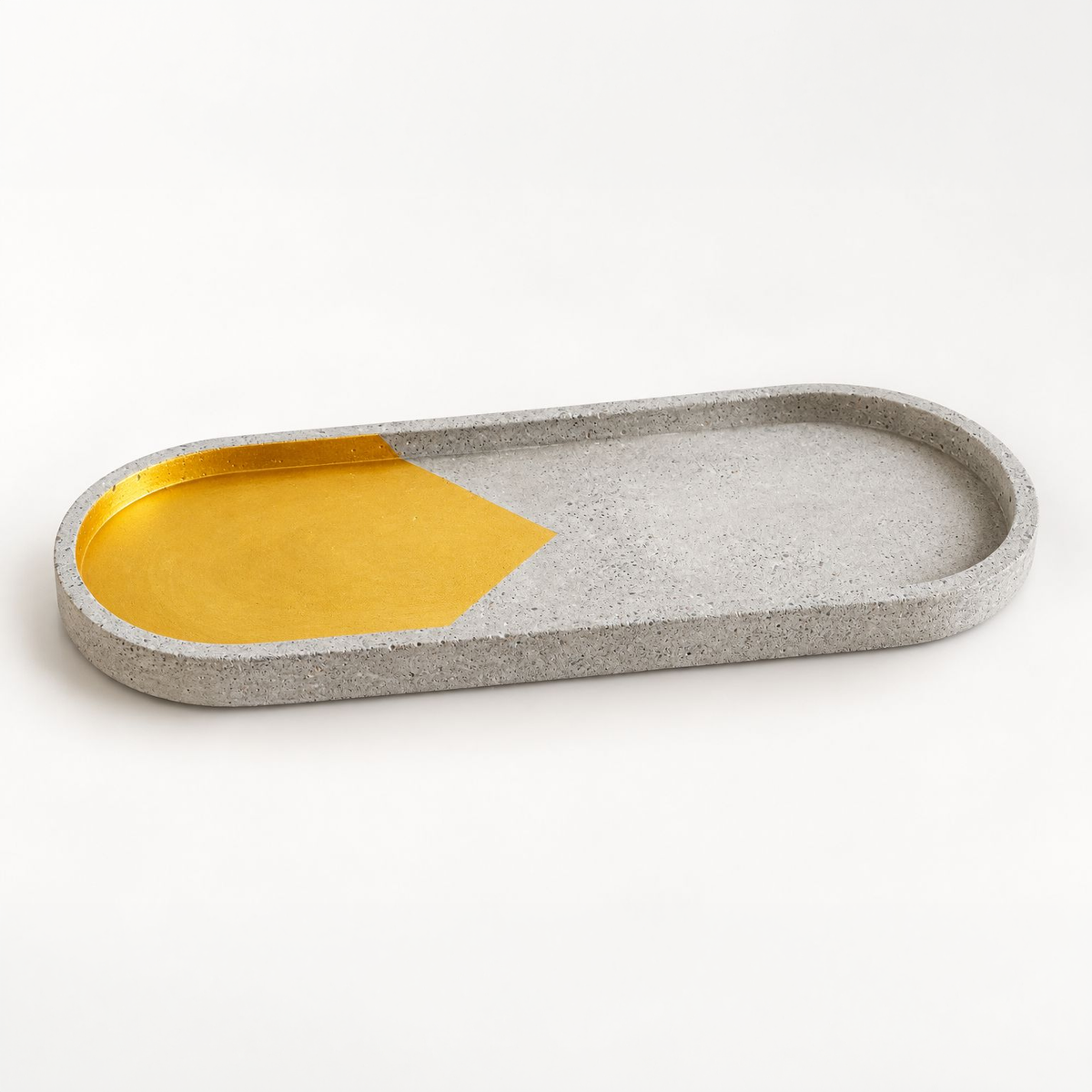 Beton-Untersetzer Oval XL – Goldspitze Gesamtansicht