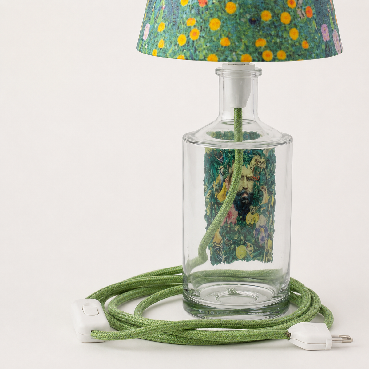 Bottle lamps – MIL Gin bottle lamp 003
