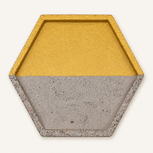 Concrete coaster – Hexagon – Half gold-colored