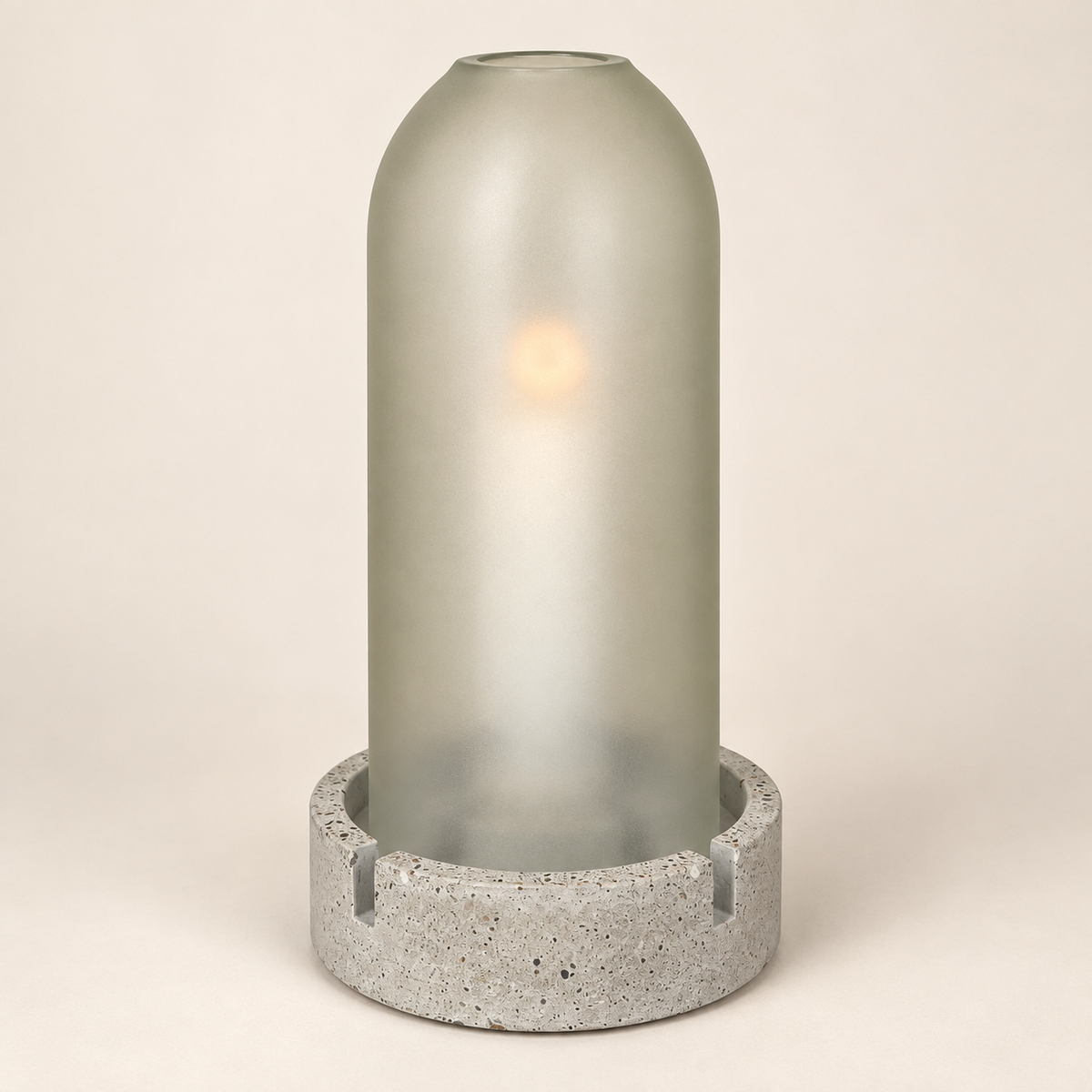 Windlicht aus Glas & Beton – Matt – Teelicht