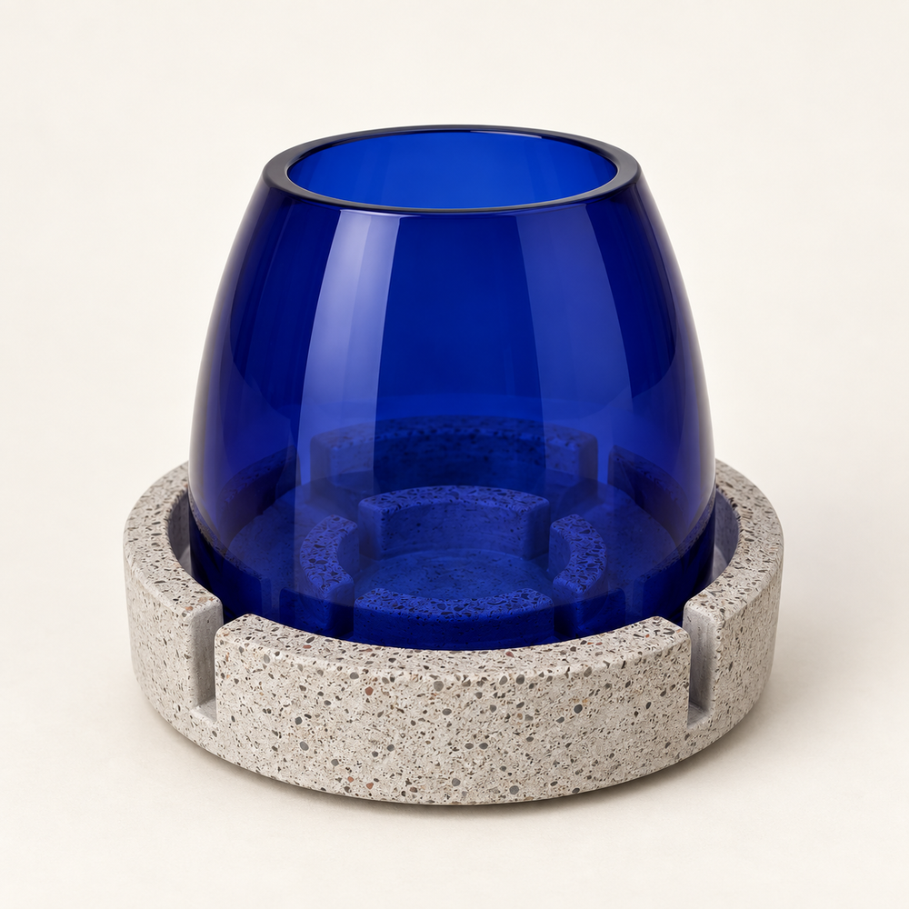 Windlicht aus Glas & Beton – Blau – Teelicht